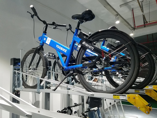 CapaCITY two-tier bicycle rack