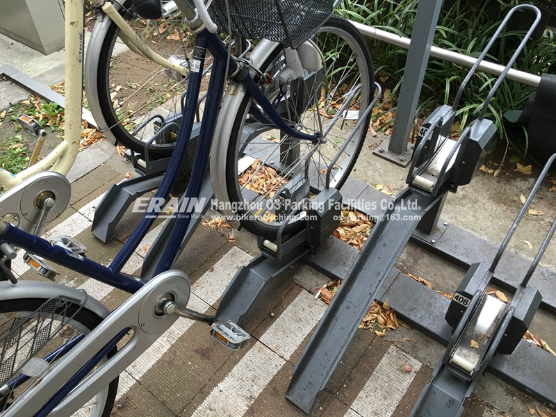 automatic bike parking system