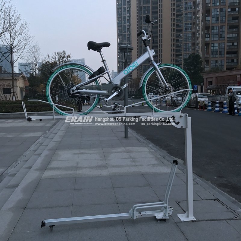 Manual double deck bike rack